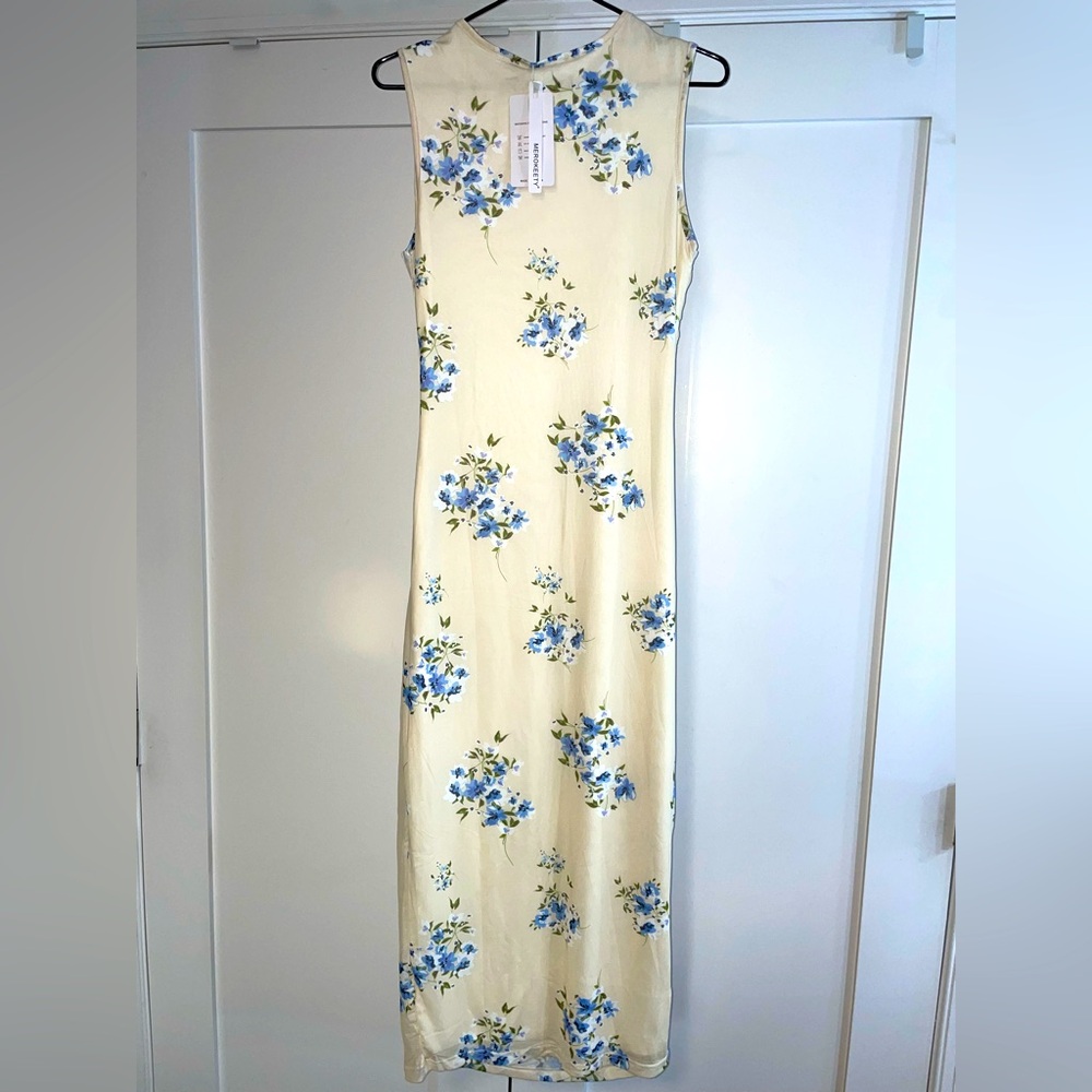 Floral Sleeveless Maxi Dress - Cream and Blue. Never worn, BRAND NEW
